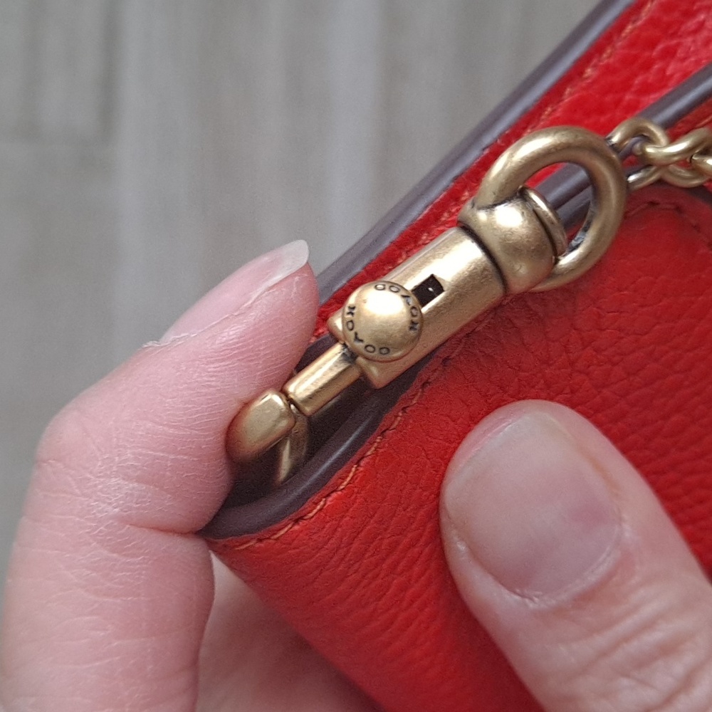 Coach card case on chain - Picture 7 of 16